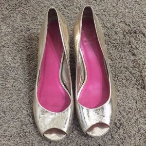 Lilly Gold wedges